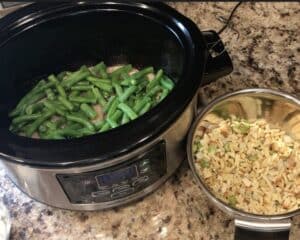 Easy Crockpot Chicken and Stuffing