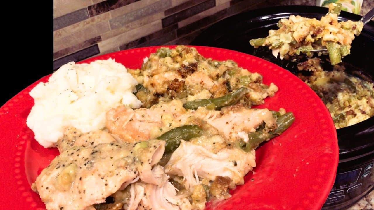 Easy Crockpot Chicken and Stuffing