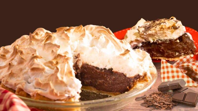 The Perfect Recipe for Mom's Homemade Chocolate Meringue Pie